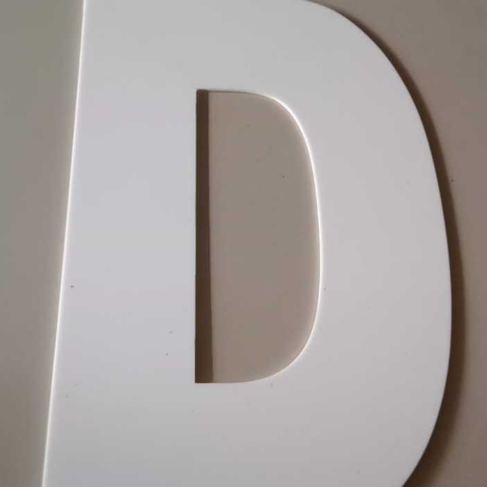 Huruf timbul akrilik tinggi 35cm Tebal akrilik 2mm huruf custom akrilik