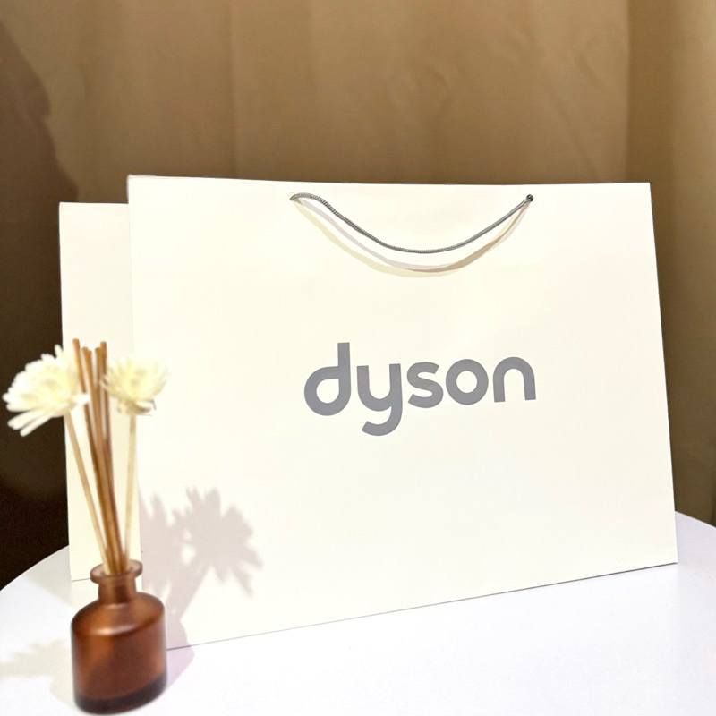 

Paper Bag dyson Paper Bag Pembungkus Kado