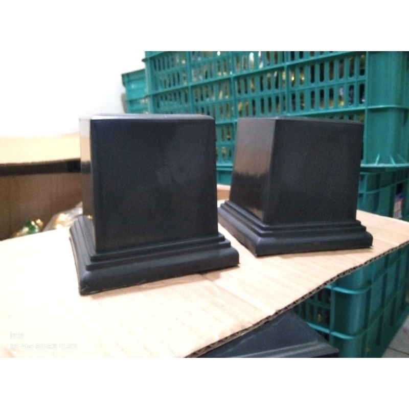 DUDUKAN PIALA / W4 PIALA