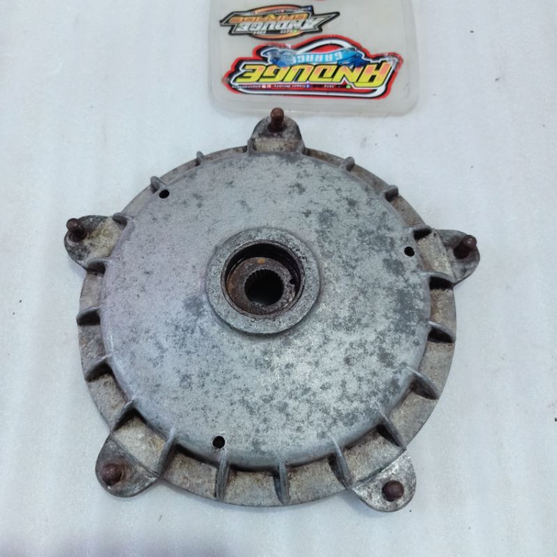 teromol tromol roda depan vespa super sprint ring 10 Oryginal second bekas