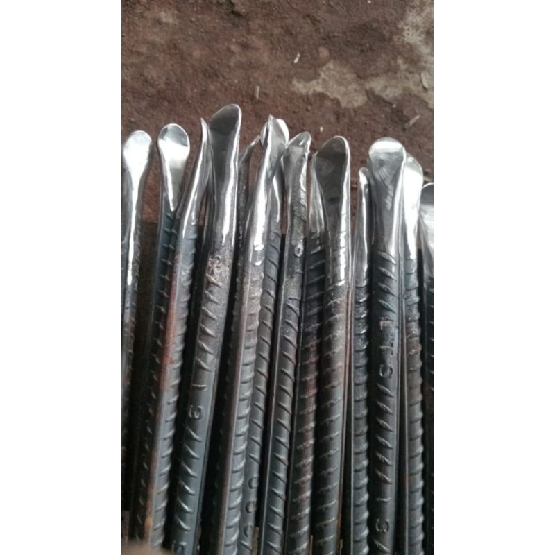 cungkil ban motor bahan besi ulir 13mm
