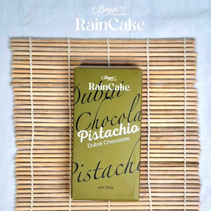 

Bogor Raincake - Dubai Pistachio Chocolate - Large