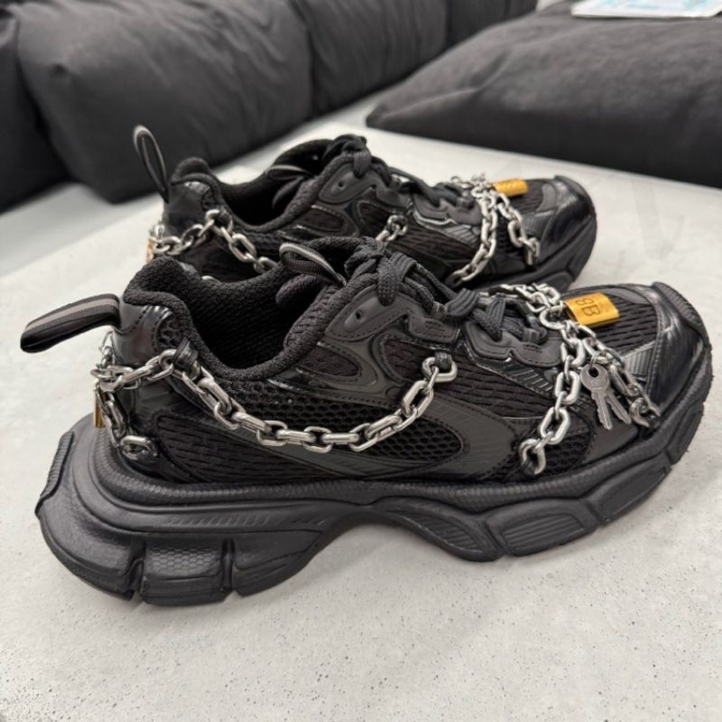 Original sepatu Pria B XL3 chain in black sneakers size 37-45