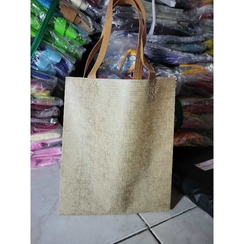 

TAS HAMPERS 30X22X8 TAS SOUVENIR TAS BINGKISAN