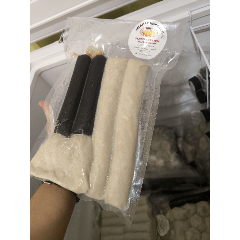 

PEMPEK MIX LENJER PANJANG DAN KAPAL SELEM FROZEN CAMPUR