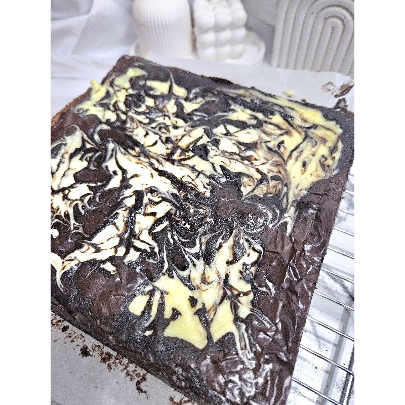 

CHEESECAKE BROWNIES 20X20