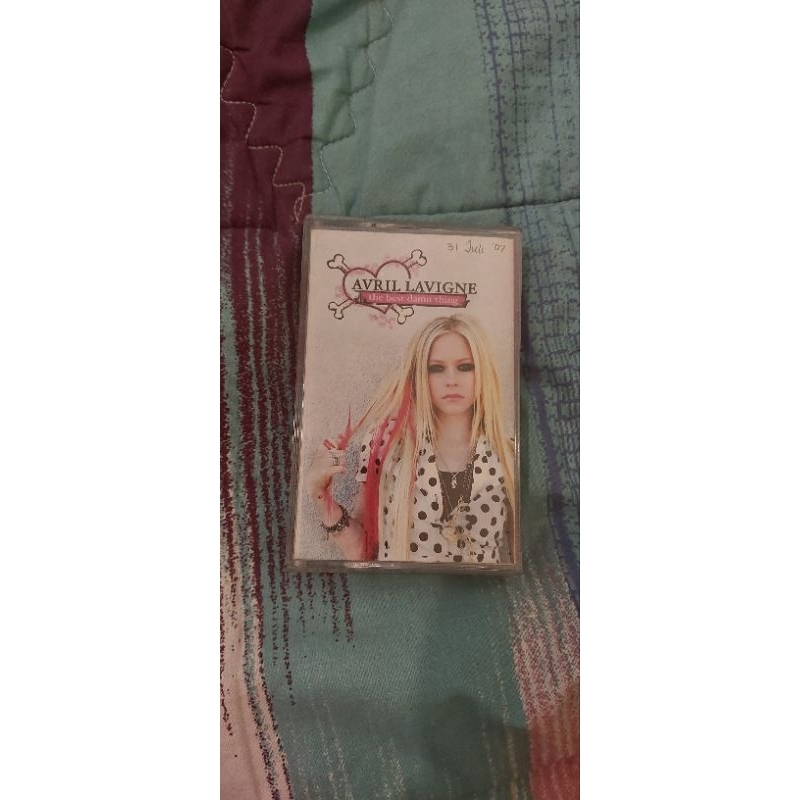 KASET PITA AVRIL LAVIGNE THE BEST DAMN THING