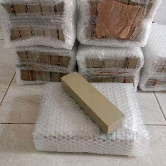 Batu Asahan warna Cream grit 4000 kualitas batu jepang