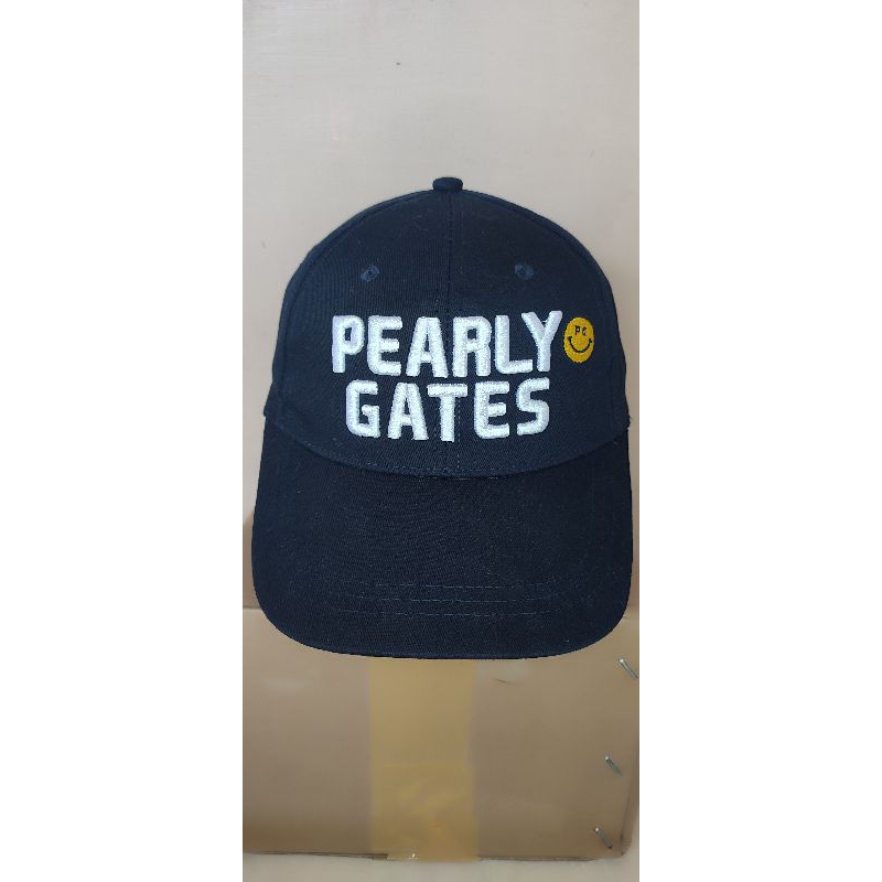 Topi second Pearly gates logo script