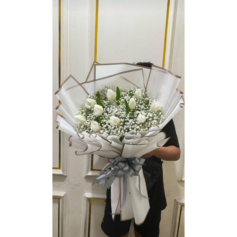 Buket Bunga Tulip Mix Baby Breath Asli Segar