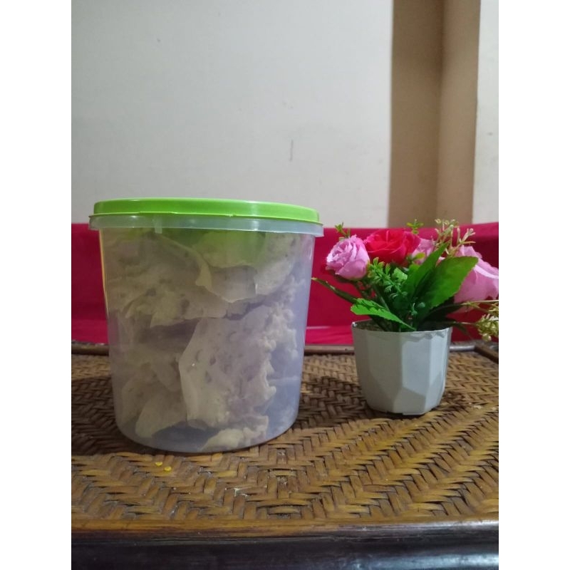 

peyek kacang toples 300gr