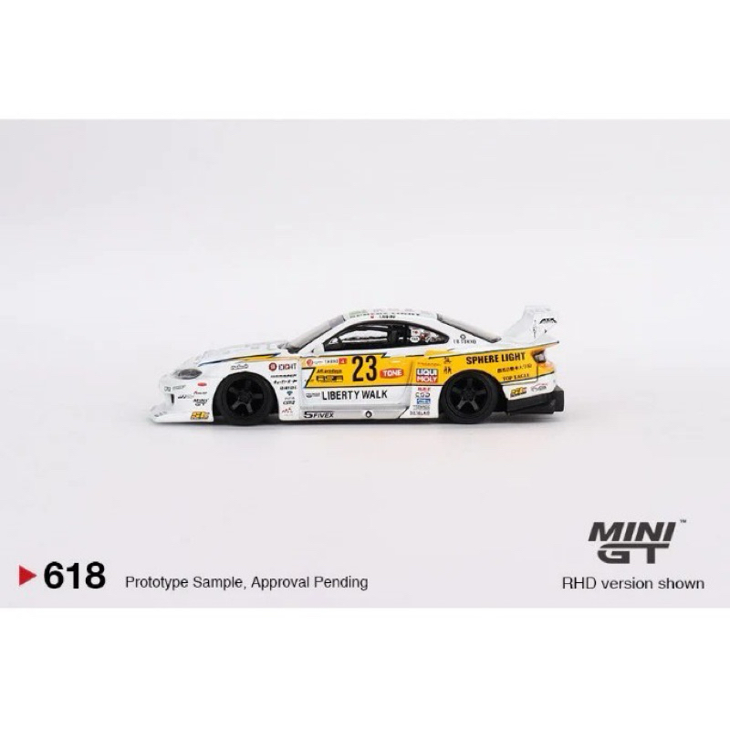 MiniGTNisaanSilviaS15LBWK