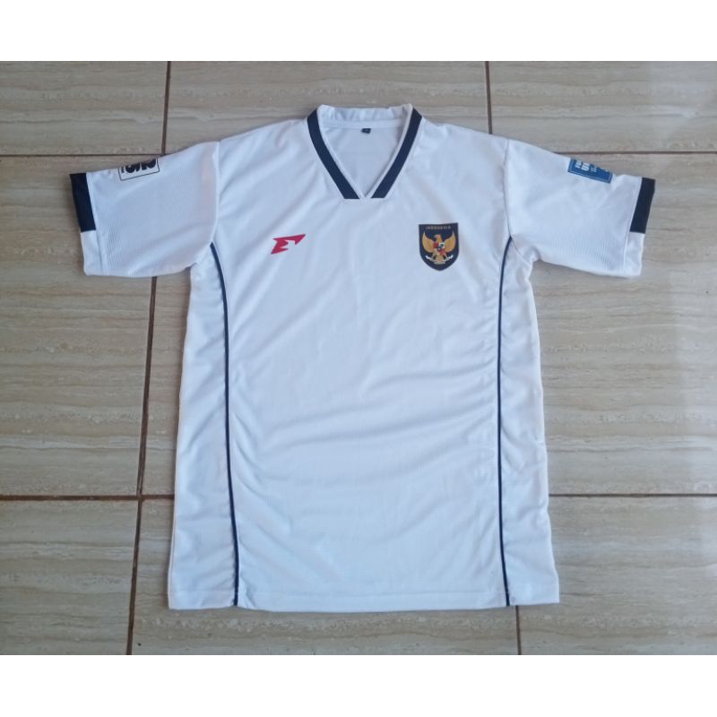 Jersey timnas indonesia 2025 (bahan embos)