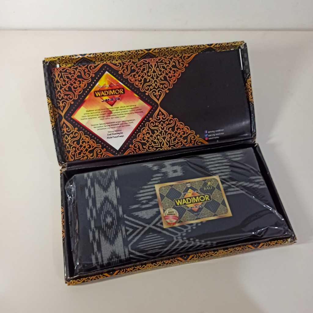 Sarung Wadimor Padang Pariaman, Bali & Mode Sutra