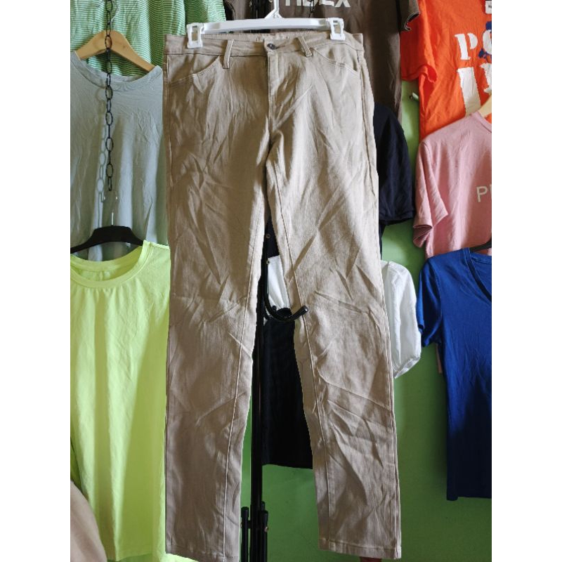 celana cewek bahan denim UNIQLO