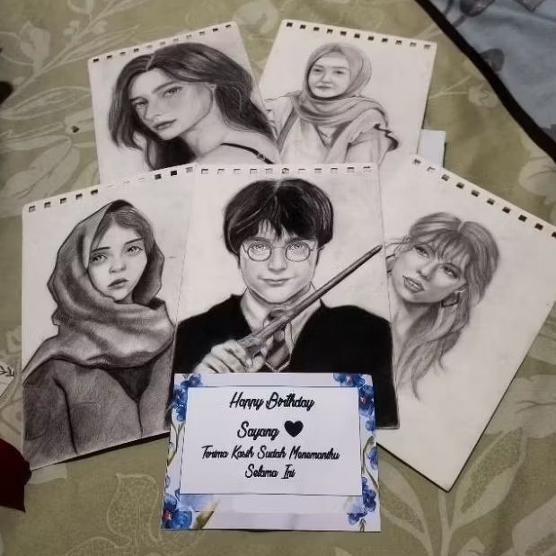 

JASA GAMBAR LUKIS SKETSA WAJAH CUSTOM HITAM PUTIH