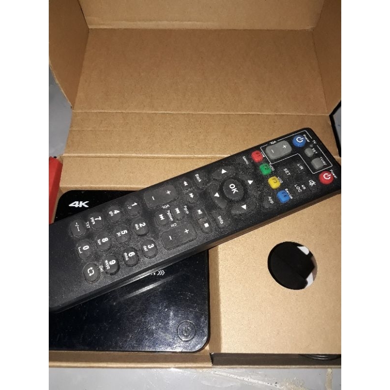 JUAL STB BEKAS  B860H RM 2 GB | V .2.1