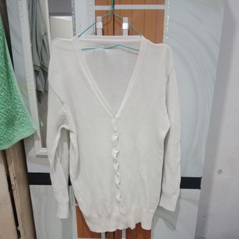 cardigan putih preloved