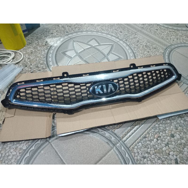 gril depan kia picanto tahun 2011 2014