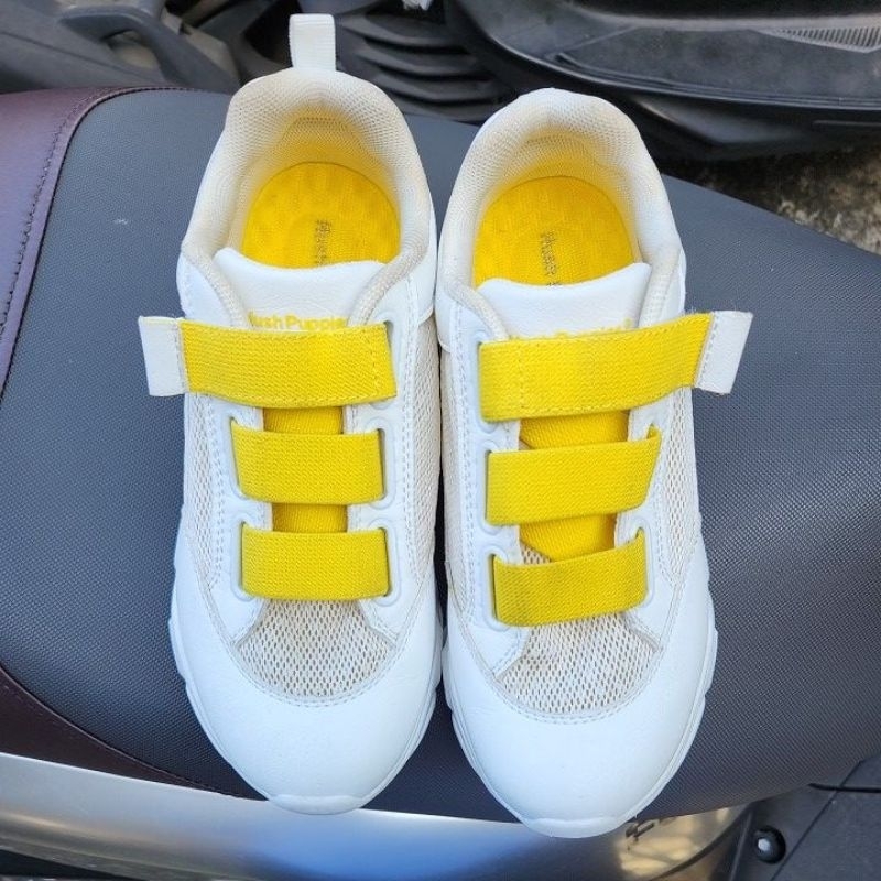 preloved sepatu hush puppies