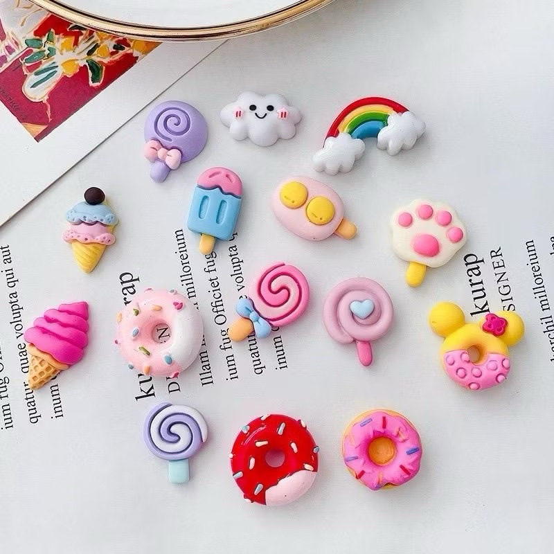 

[1Pak = isi 4 Pc] Stiker Karakter Aksesoris Motif Lucu 3D Serbaguna