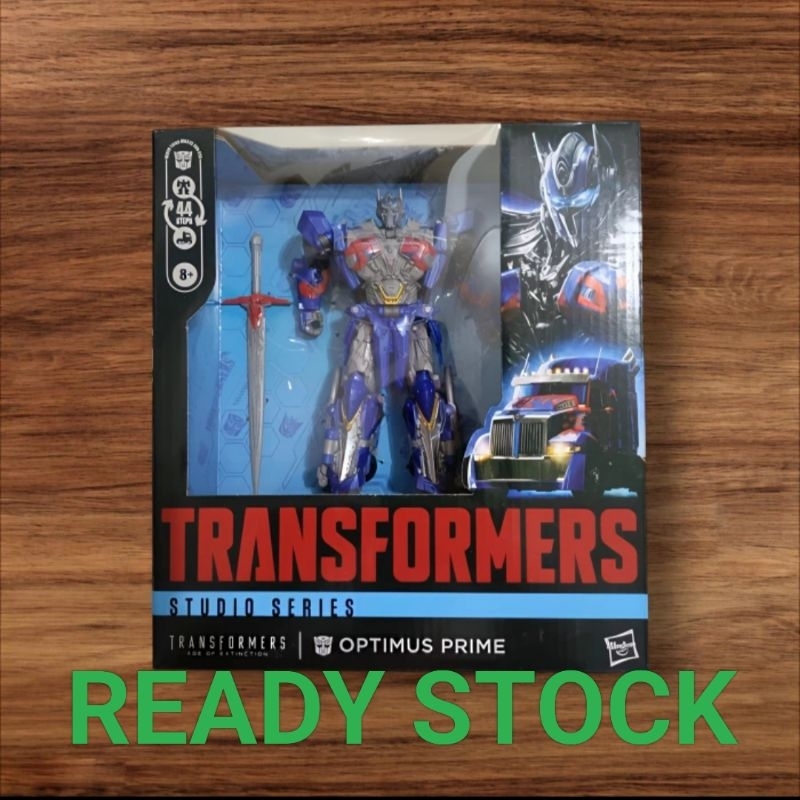 Transformers Studio Series AOE Leader Class Optimus Prime