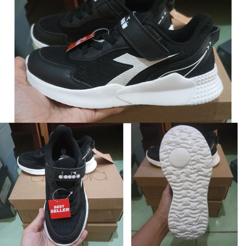 Sepatu Anak Diadora Hitam Original