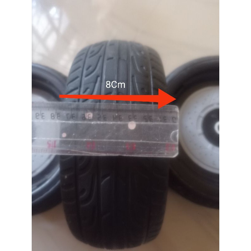 Ban/roda eva/karet mobilan aki anak