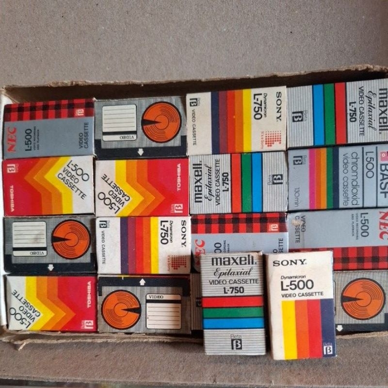 

penghapus / setip pensil jadul model video cassette