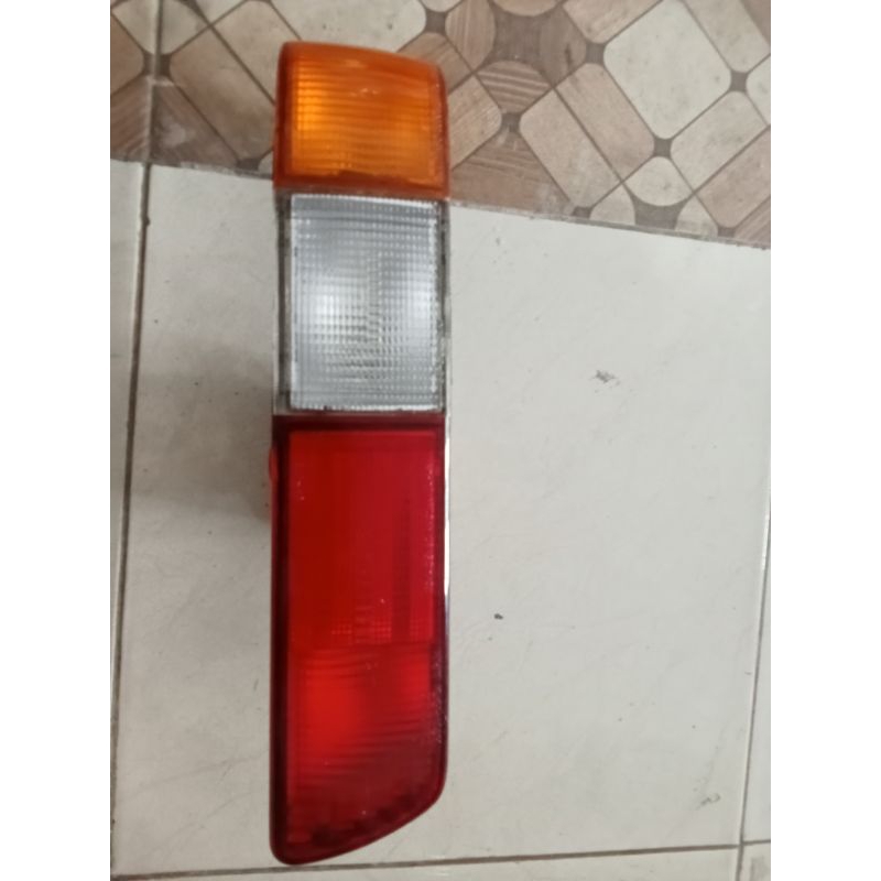 Stoplamp Carry Futura kanan