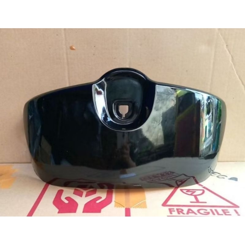 Cover rack laci dasbor scoopy f1 2013-2015 . Hitam