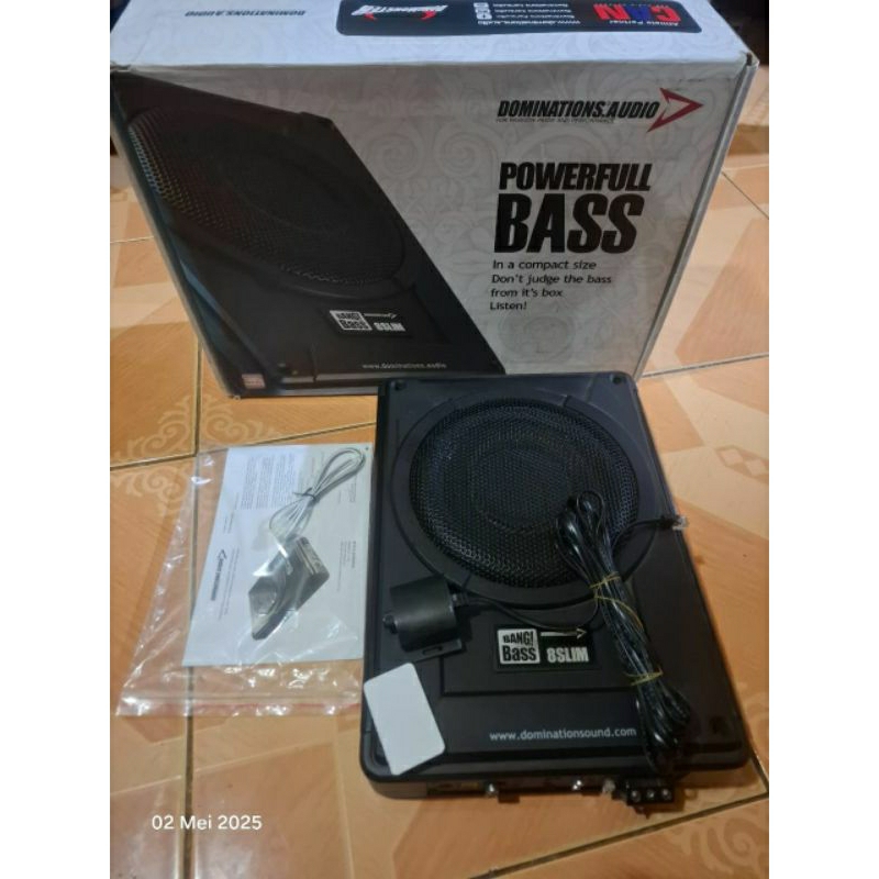 Subwoofer Kolong DOMINATION bekas mulus mantap 99 persen
