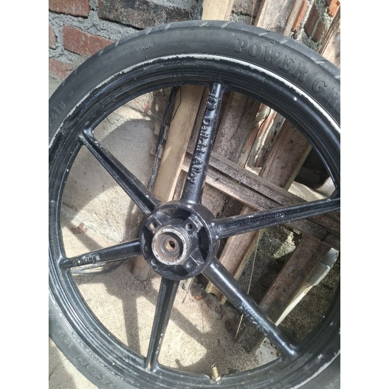 Daichi alloy suzuki depan saja