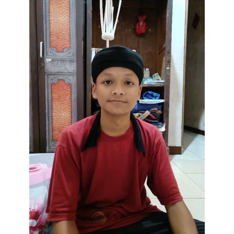 PRELOVED SONGKOK PECI TRADISIONAL AT TAQWA