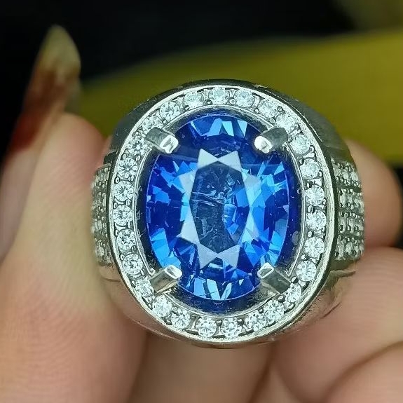 NATURAL BLUE SAPHIRE CYLONE SRILANKA 6.99 CRT PERAK MICRO SETTING