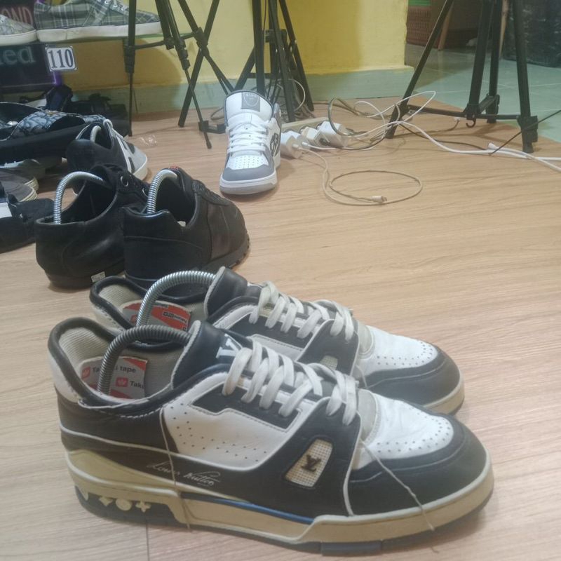 lv trainer panda sz:43 insol:28