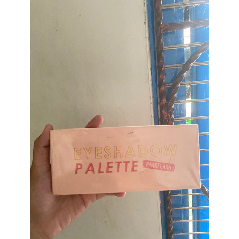 PINKFLASH EYESHADOW PALLETE NO 04