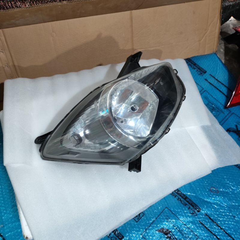 Headlamp Lampu Depan Agya Ayla 2012 2013 2014 2015 Original