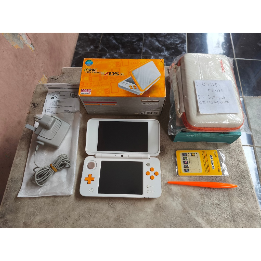 New Nintendo 2DS XL Orange CFW Luma Fullset not 3DS Charger Ori 00