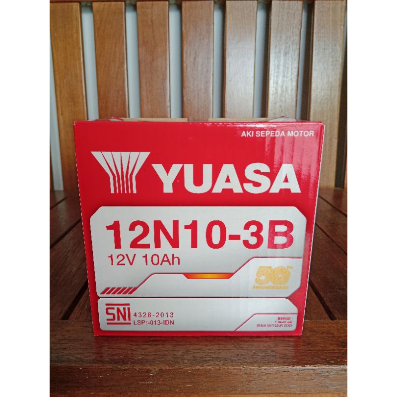 Aki Motor Vespa Excel Vespa PX YUASA 12N10-3B 12volt 10amper
