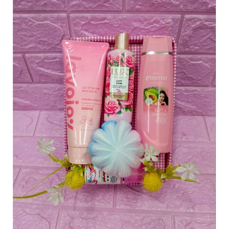 

HAMPERS KADO LAVOJOY