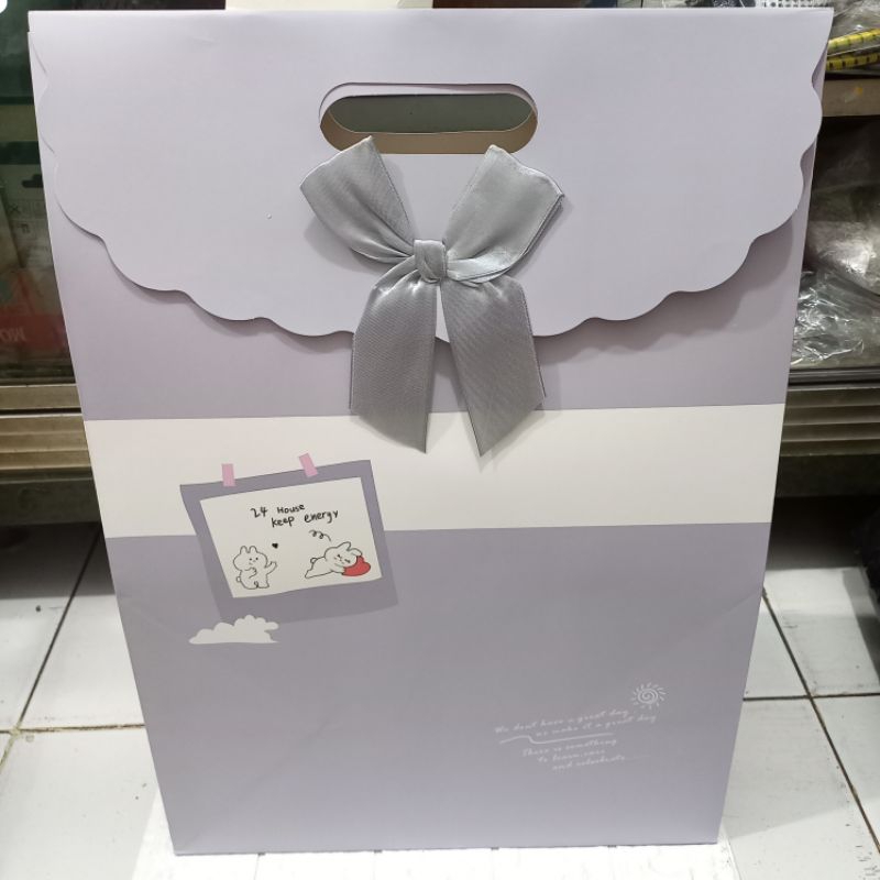 

PAPER BAG TUTUP+PITA ( JUMBO) 35,5x20,5x49,5cm