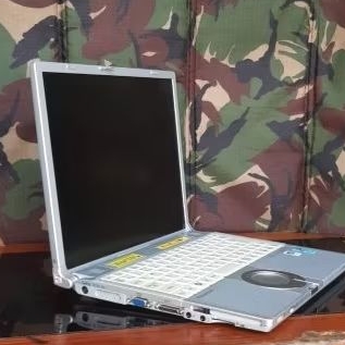 laptop panasonic CF Y8