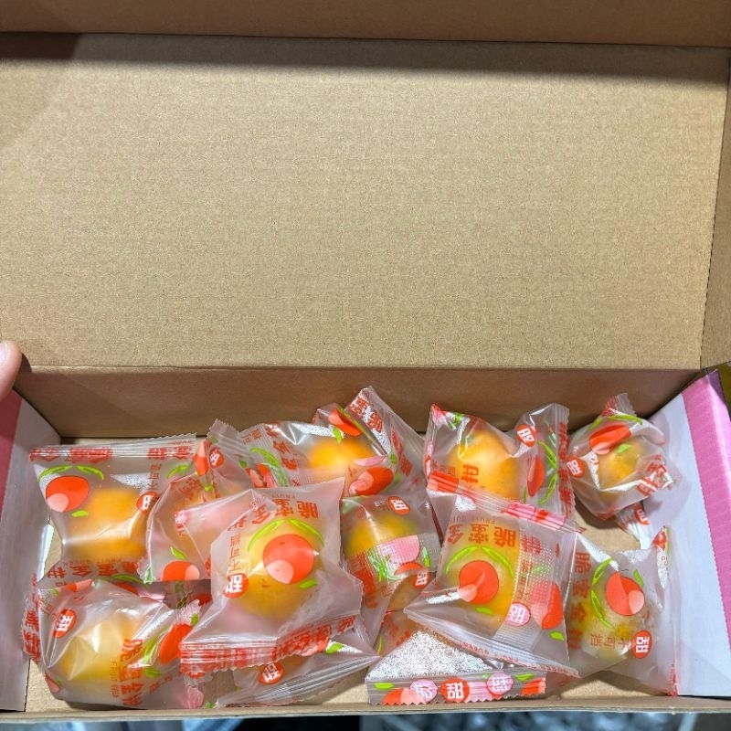 

1 Pack Kimkit ( Makan sama Kulit )