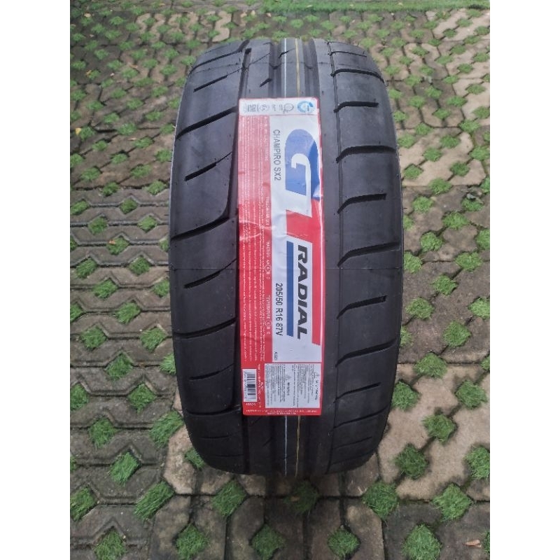 ban mobil gt champiro sx2