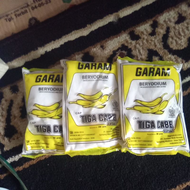 

Garam cap tiga cabe 1 ball isi 20 pcs