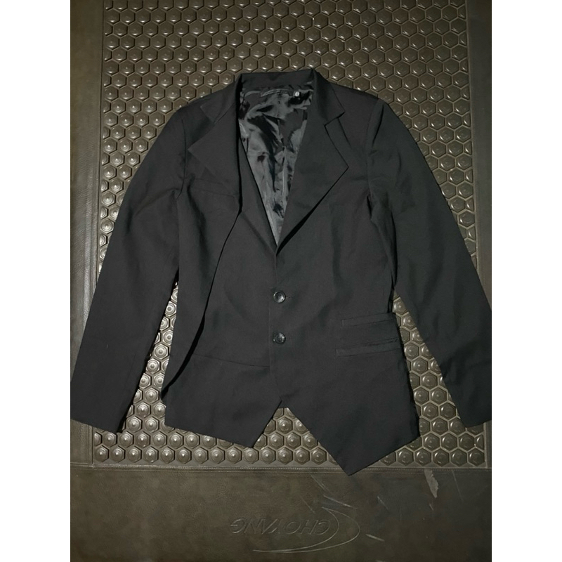 BLAZER JAS HITAM PEKAT SUPER UNIK UNP LUGGED MUSEUM