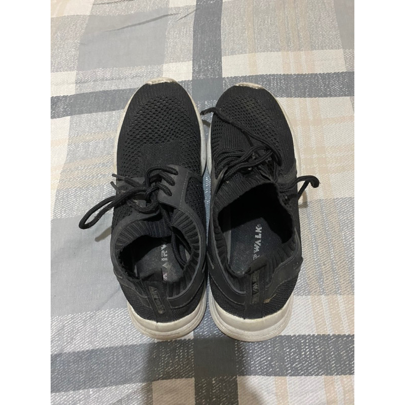 sepatu wanita merk airwalk size 37 ori beli di mall "preloved"