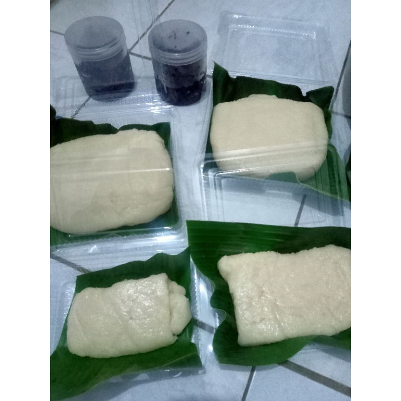 

uli ketan / kelapa berat 1 kg