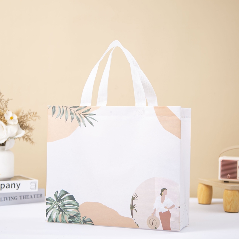 

Tas Spunbond Jinjing Lipat untuk acara keluarga parcel ulang tahun eco friendlyTas Jinjing / Tas Belanja / Tas Spunbond / Tas Souvenir / Tas Jinjing Wanita / Tas Lipat / Tas Kado / Kantong Belanja